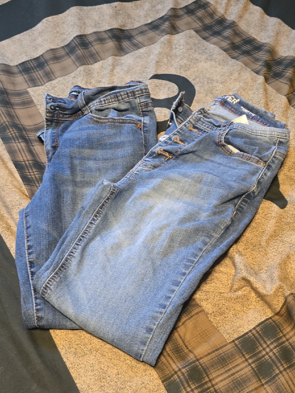 Set Of 2 Light Wash Button-Fly Blue Jeans Size 3 Both New